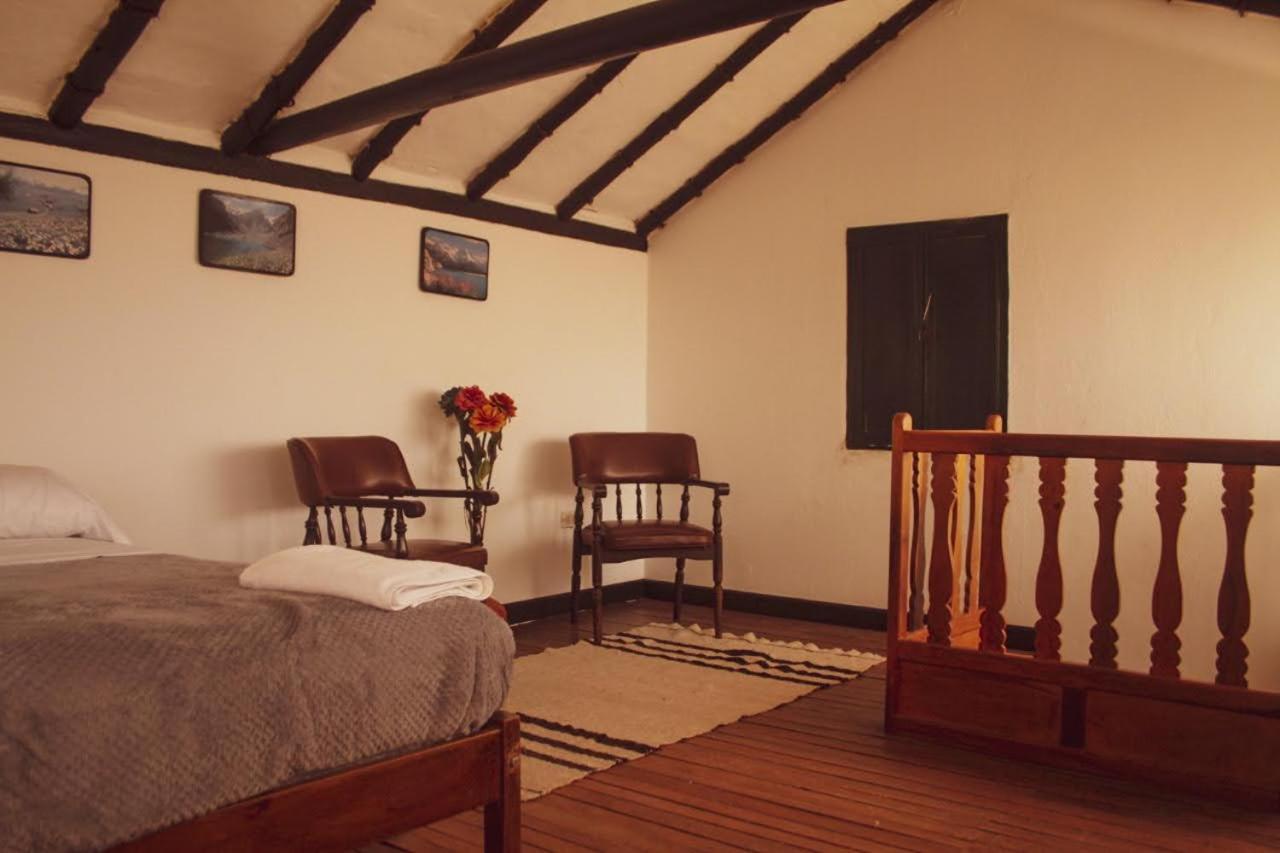 Casa Dante, Desde 1792! Hotel Tibasosa Ngoại thất bức ảnh