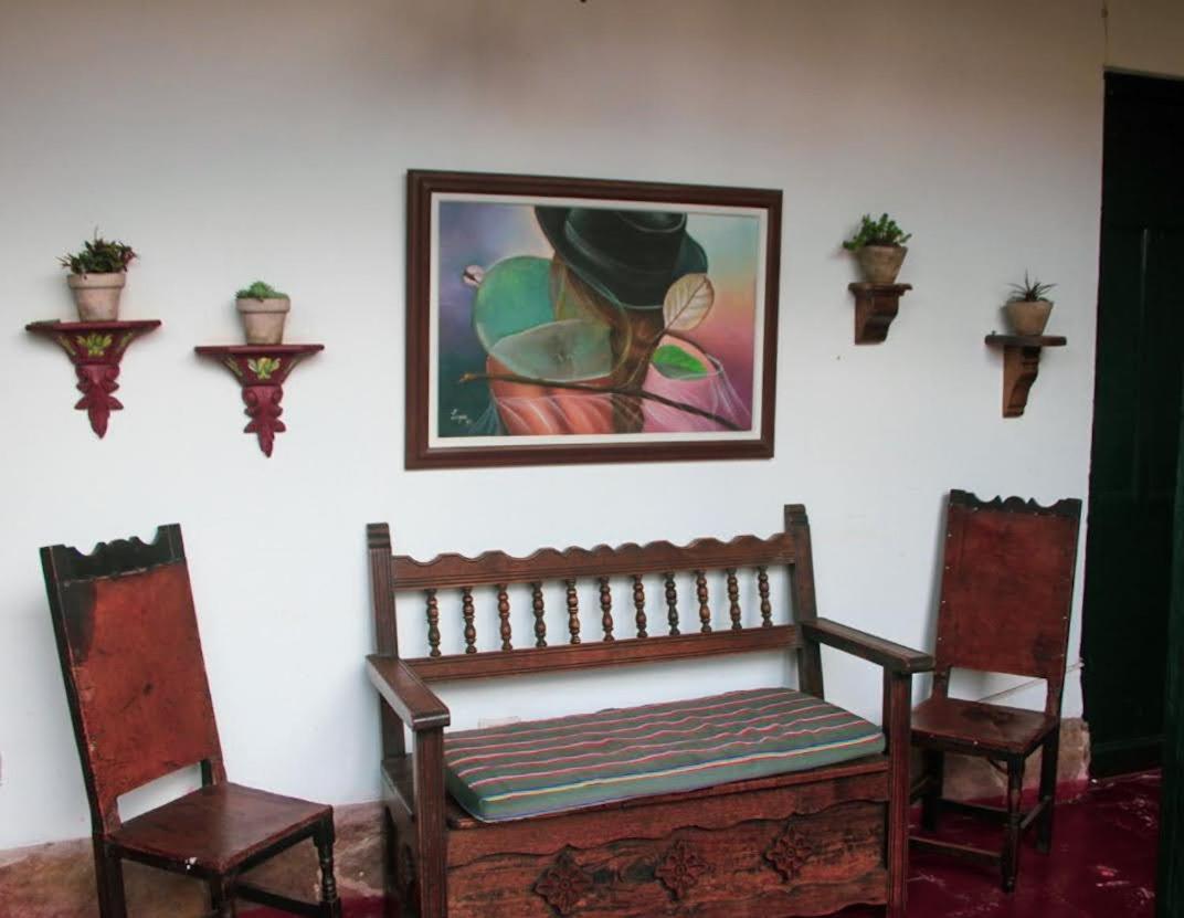 Casa Dante, Desde 1792! Hotel Tibasosa Ngoại thất bức ảnh
