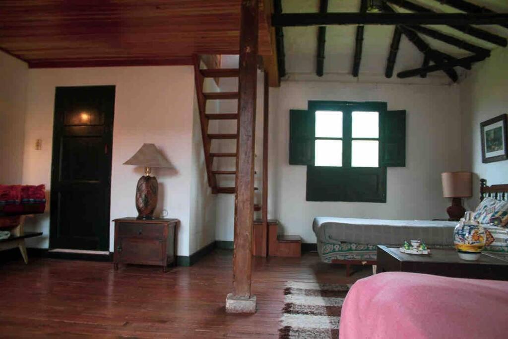Casa Dante, Desde 1792! Hotel Tibasosa Ngoại thất bức ảnh
